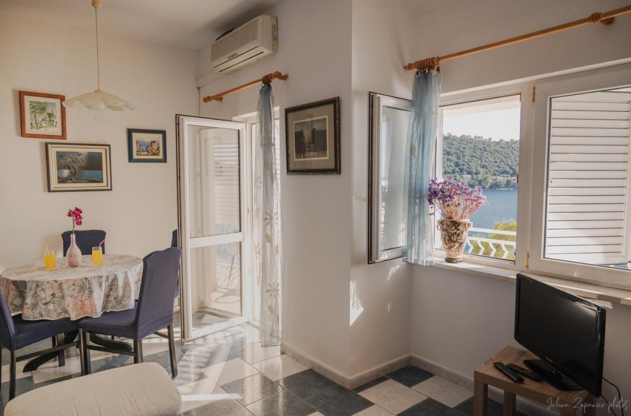 Apartments Lastovo Silic Экстерьер фото