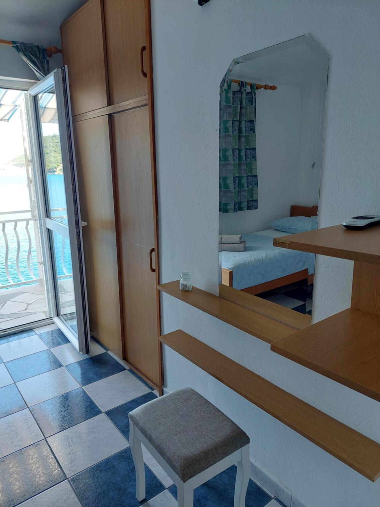 Apartments Lastovo Silic Экстерьер фото